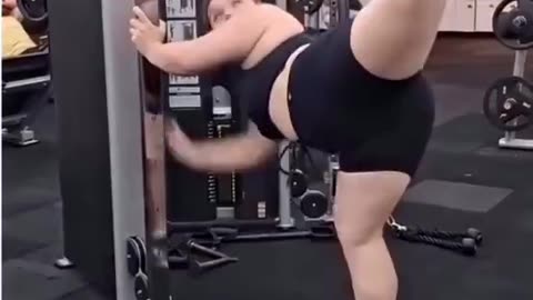 Large Girls In The Gym