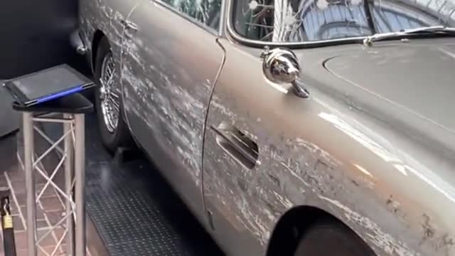 Try the triple screen # Autobot Co creation Plan # Aston Martin db5
