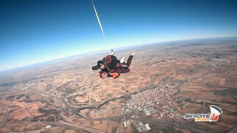 2020 Empieza por todo lo alto | Saltos en paracaídas Tandem