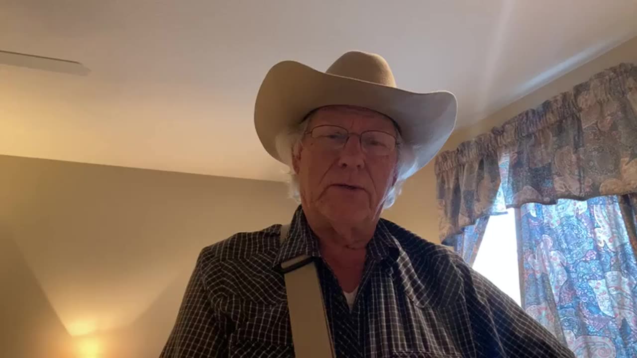 07 MAY Dockside Dogs for Lunch