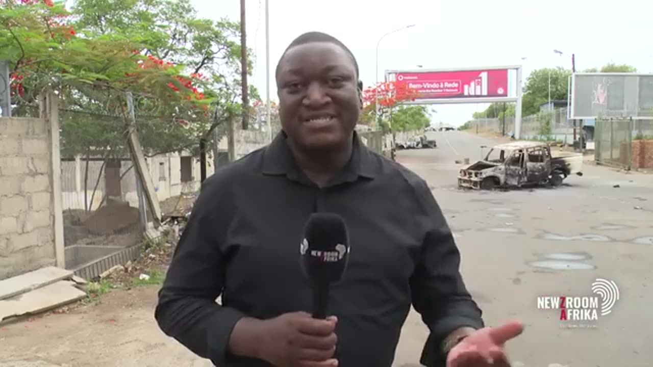 "Lebombo Border Closed Amid Mozambique Unrest Following Election Protests"