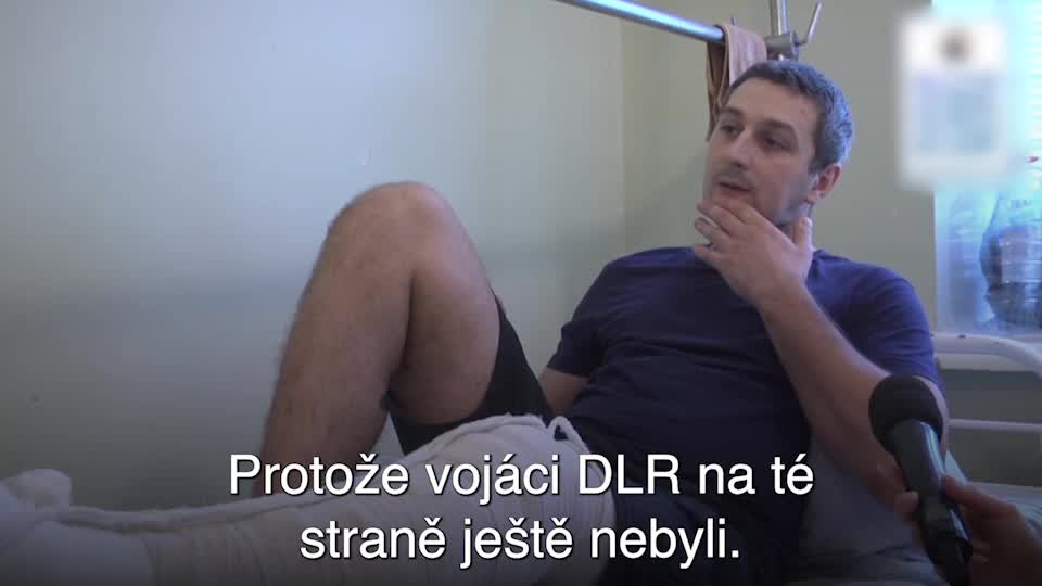 Obyvatel Mariupolu vypráví jak byl zraněn v důsledku ostřelování Ukrajinců
