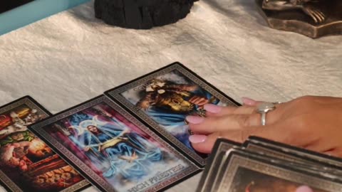 Unlocking the Tarot: Insights for the 27th