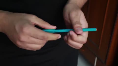 "Visual Pen Magic Unveiled: Top 5 Tricks Anyone Can Master!"