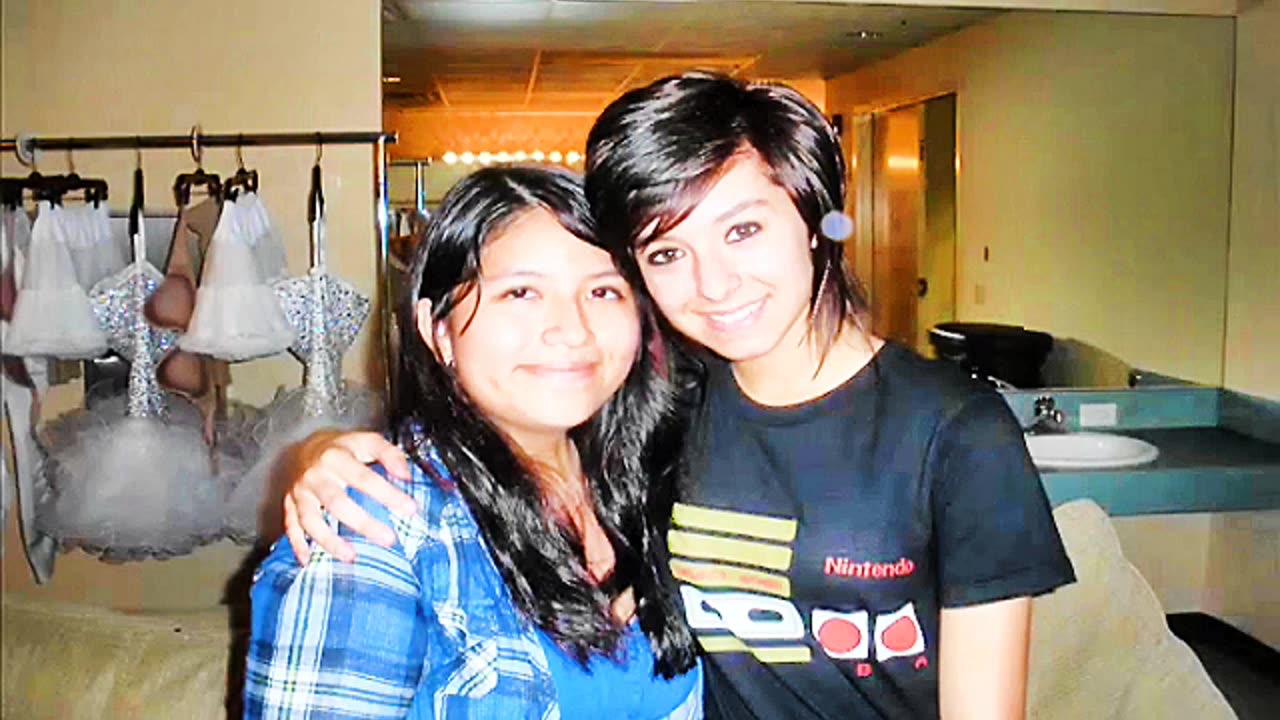 Christina Grimmie Interview While On tour w/ Selena Gómez- 2011