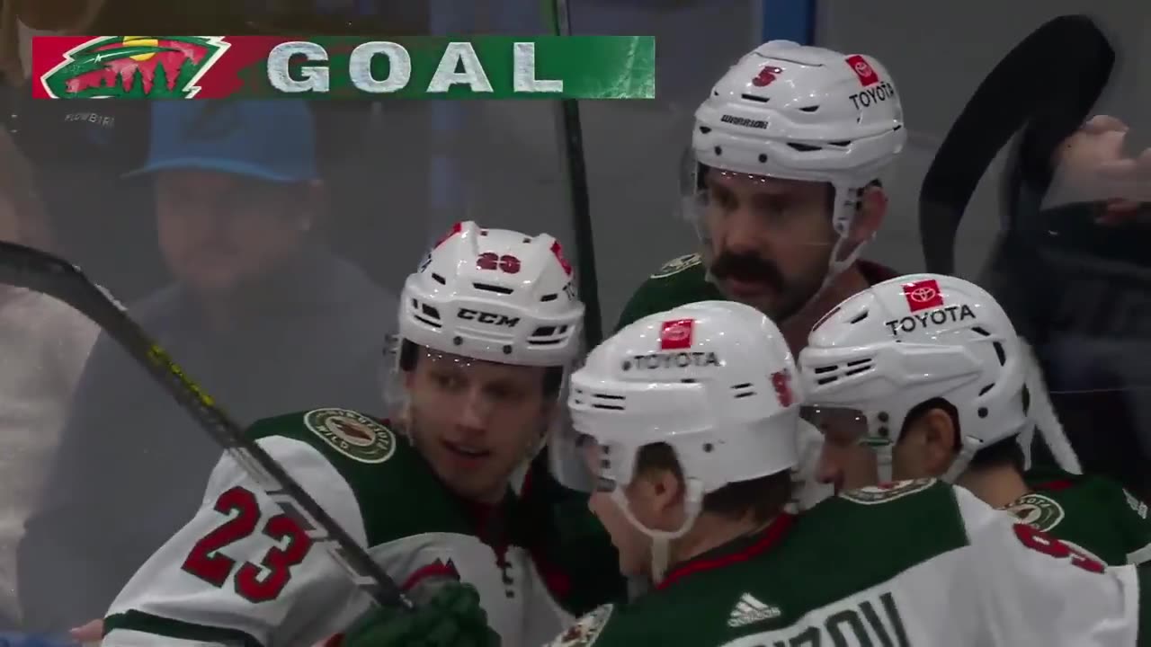 Middleton scores on backhand