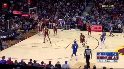 James Harden Told Embiid “wtf are you doing” After Craziest One-Touch Assist !