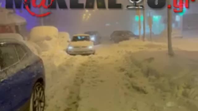 ΧΙΟΝΙΑ ΑΠΟΚΛΕΙΣΜΟΣ