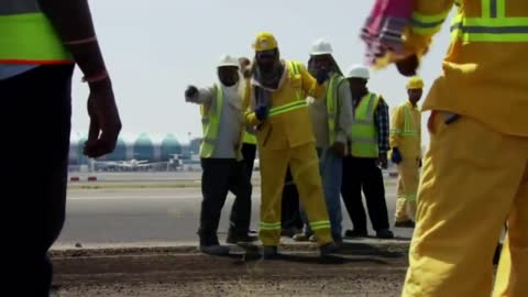 Ultimate Airport Dubai S02E02 - Firefighters