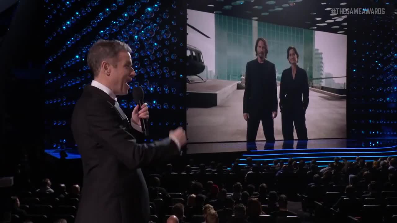 THE GAME AWARDS 2021 Keanu Reeves and Carrie-Anne Moss Present a Clip for The Matrix Resurrections