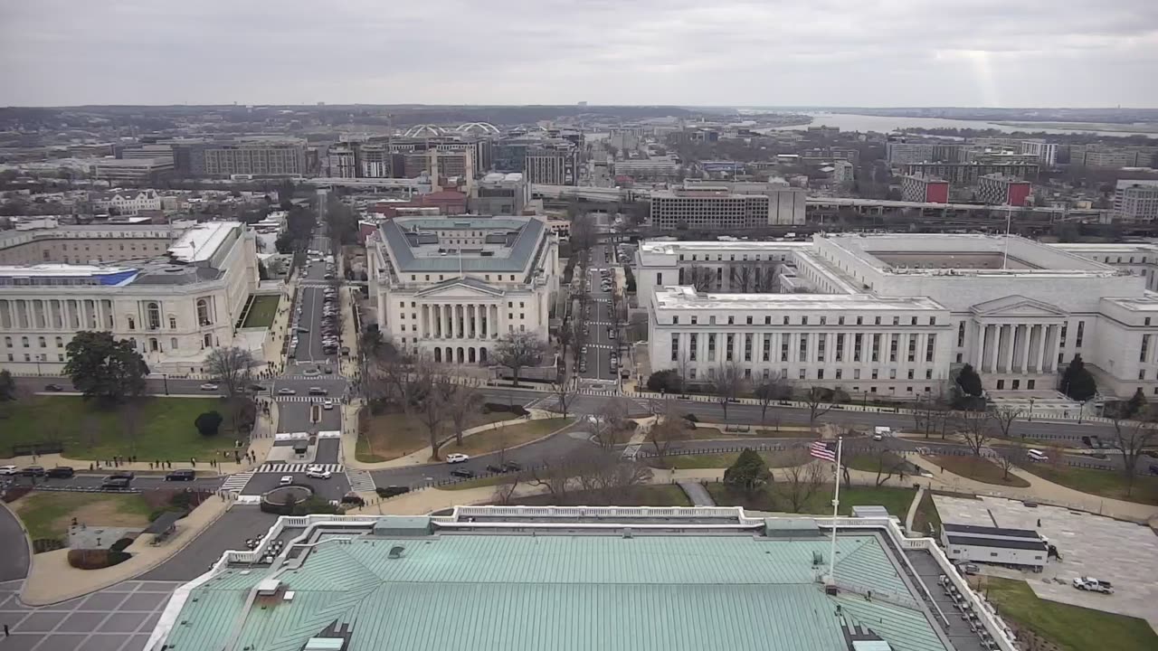 Camera0901USCDLADomeSouth_2021-01-06_Starting_at_12h40min02s070ms.mp4