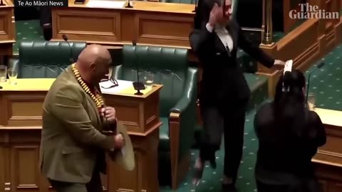 Māori MPs perform haka and disrupt NZ parliament during vote session