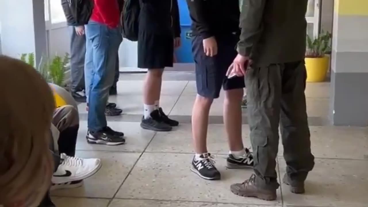 Ukranian War Hero Verbally Attacks Students And Staff