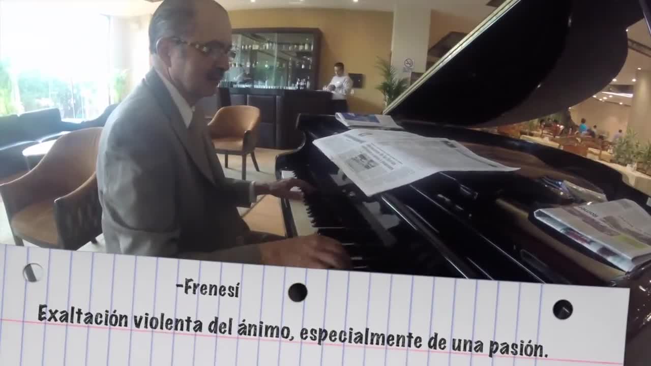 Frenesí del compositor mexicano Alberto Domínguez Borrás a piano