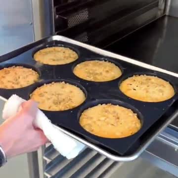 COMPASS CAKE THAT YOU CAN EAT