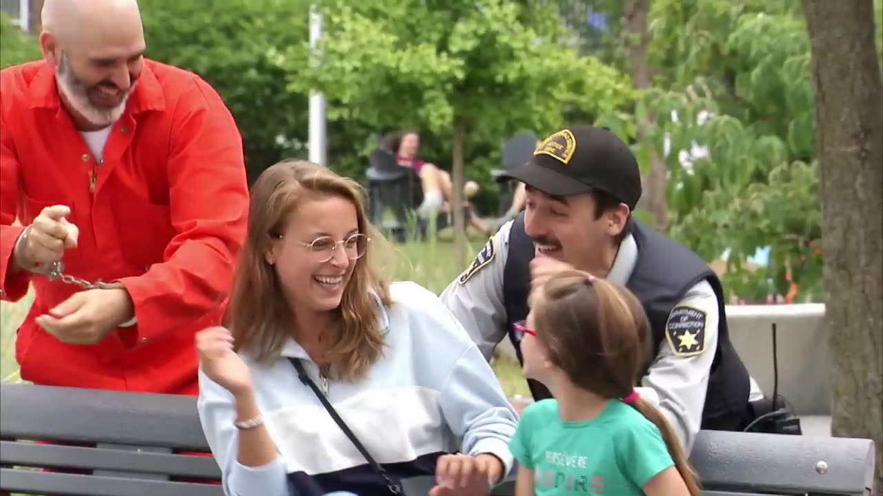 Mannequin Gags| Just For Laughs