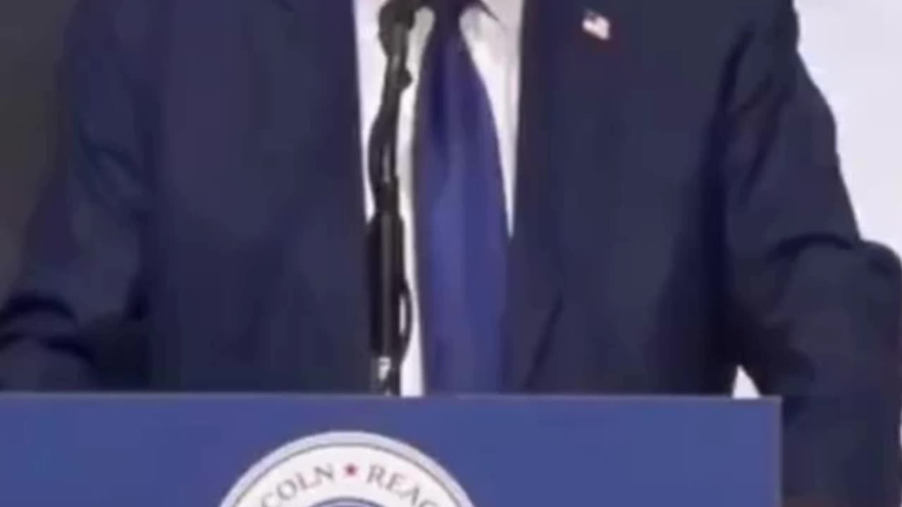 "It keeps tilting further left, like too many other things!"🤣🤣🤣