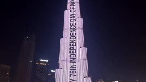 Pakistani Flag Display on Burjkhalifa