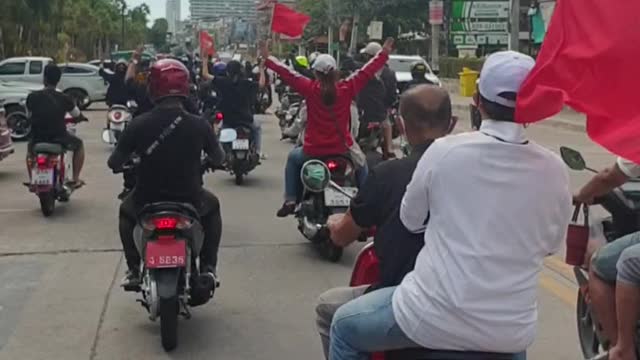 Pattaya 8 aug 2021 red shirts 2
