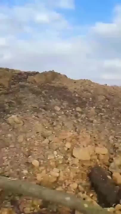 Another Ukrainian unit encircled in their trench positions.