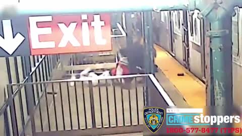 SUBWAY STABBING: Man Attacked on Bronx Subway Platform, Stabbed Multiple Times