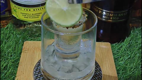 BACARDI BLACK COCKTAIL (BLACK BACARDI RUM)