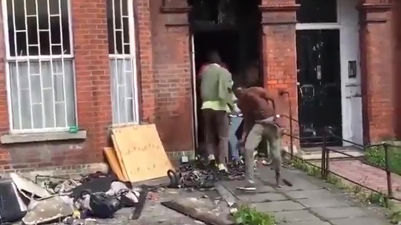 Migrant Gangs taking over Ireland