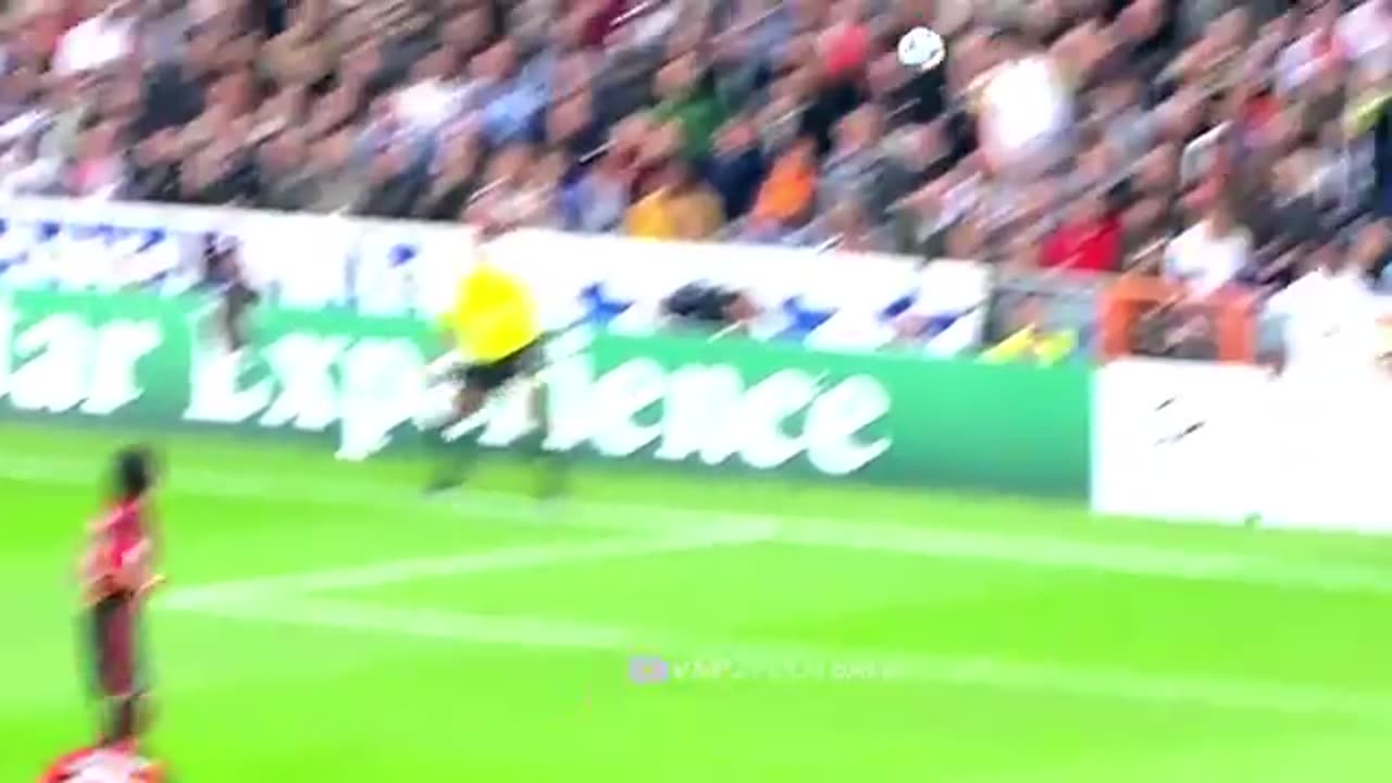 The Day Cristiano Ronaldo Showed Ronaldinho Who Is The Boss