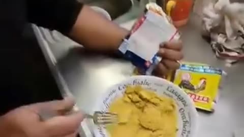 W rosole Podravki znaleziono robaki.