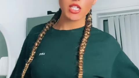 SEXY GIRL🍑 TWERK ON TIK TOK 🔥#shorts