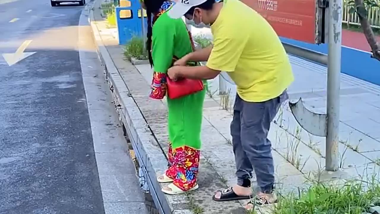36s)funny.video
