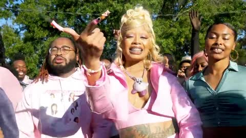 TiaCorine - Freaky T (Official Video) [prod. by Honorable C.N.O.T.E.]