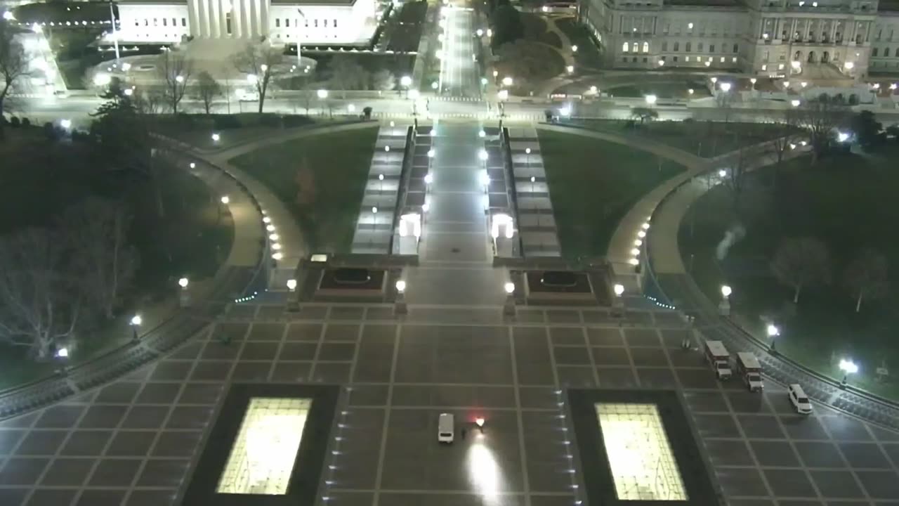 Camera0902USCDLADomeEast_2021-01-06_Starting_at_03h40min00s483ms