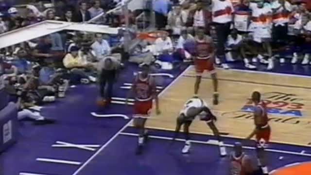 Bulls@Suns.09.06.93 Game 1 Clip 7