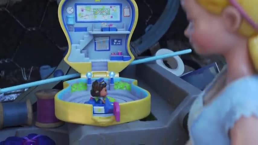 🚩The Cast of Toy Story 4--- In the Recording Booth Pixar Side By Side🚩