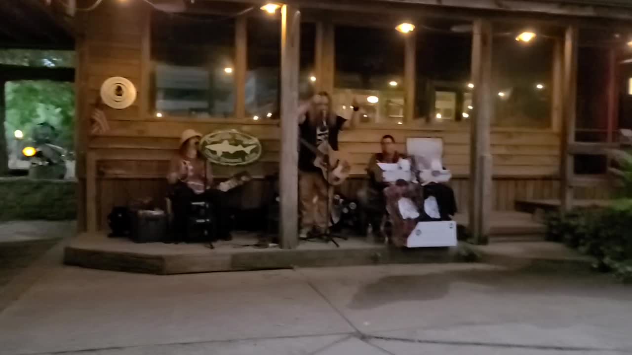 Robert Rolfe Feddersen & Terri Piet Feddersen "The Comeback Kid" Featuring Chad Monk