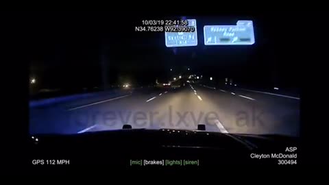 Mustang goes dark during police chase.