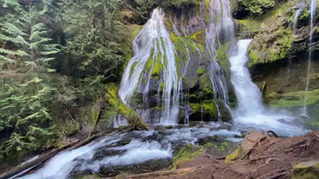 Waterfalls Cascada