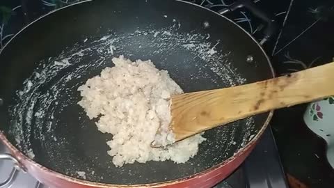 Coconut Barfi/కొబ్బరి బర్ఫీ ఇలా ఈజీగా చేసుకోండి ఎంతో రుచిగా ఉంటుంది/Coconut Beri Recipe in Telugu