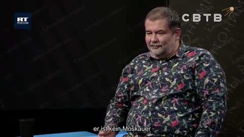 der russische Propagandist aus Russland Anton Krasovsky ruft in einem russischen Fernsehsender zum