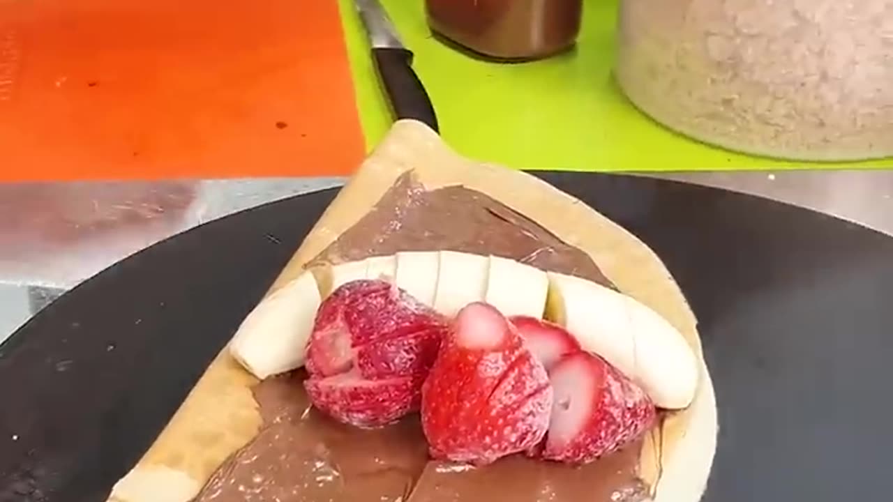 Korean Fruity Crepe - Korean Street Food