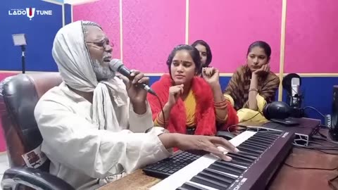 Ye paheli baar ka milna bhi kitna pagal kar deta hai #liverecordingvideo