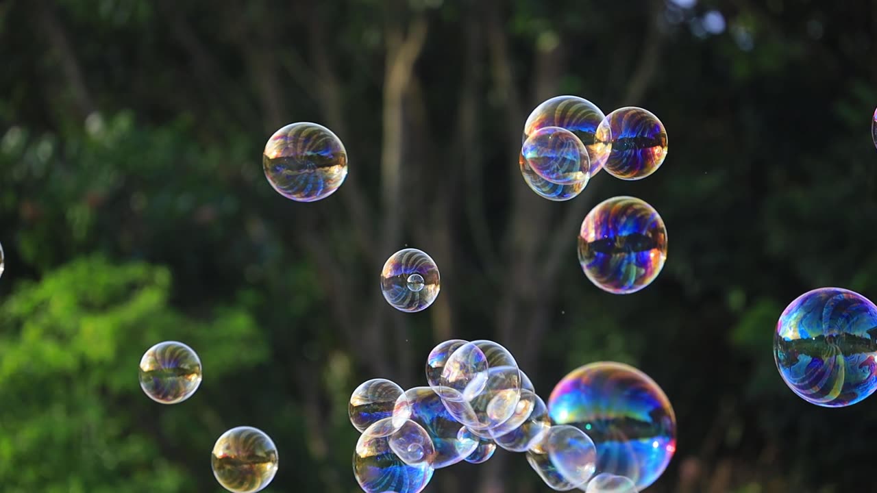 Nature bubbles