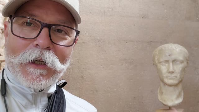 JULIO CESAR EL TRAIDOR