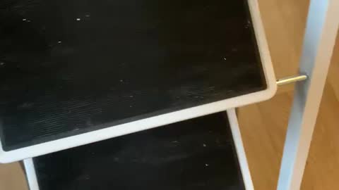 Tip for using the step ladder