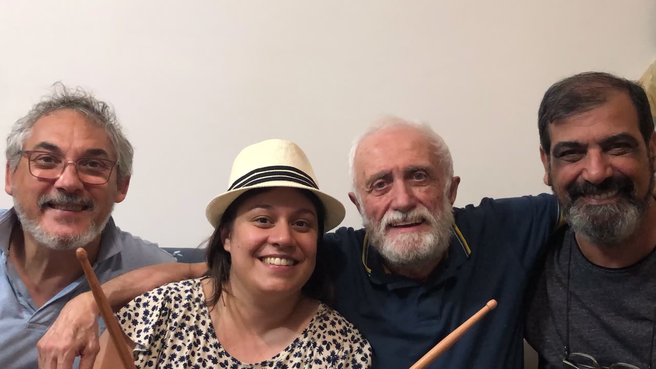 LODANDO IL SIGNORE CON PAROLA PROFETICA