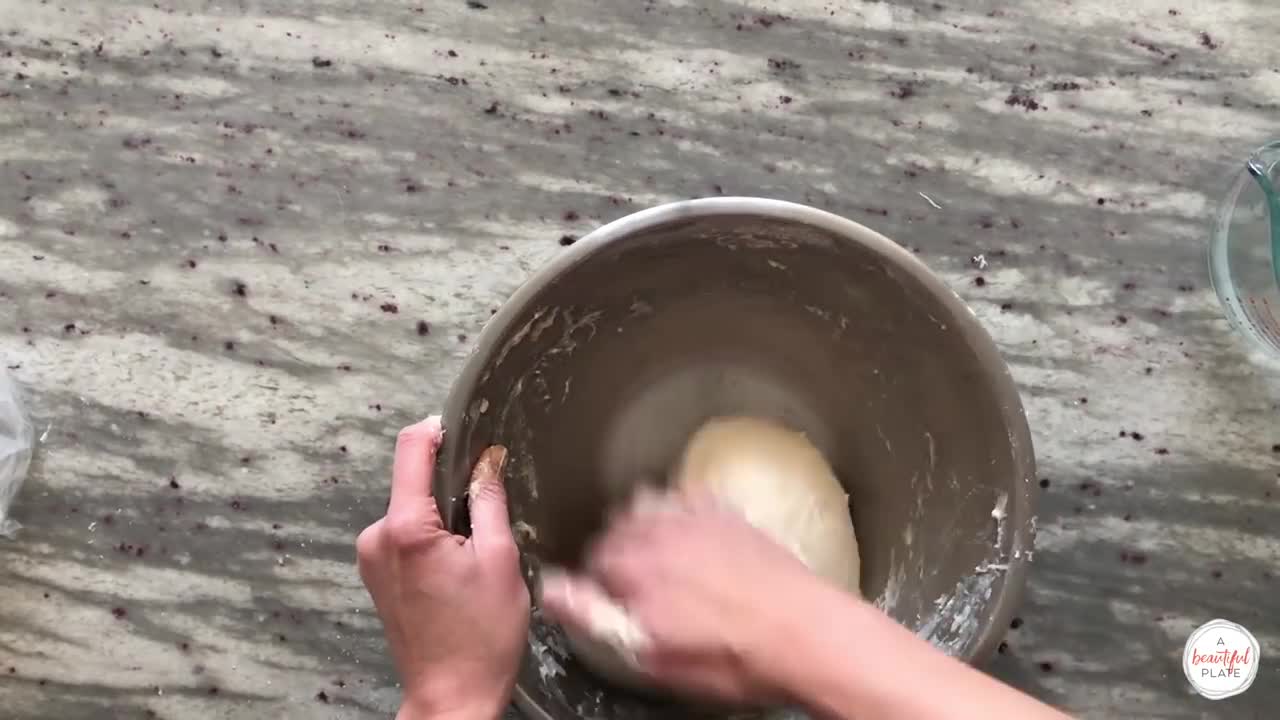How to : Make Artisan Sourdough Bread [Step-by-Step Process]