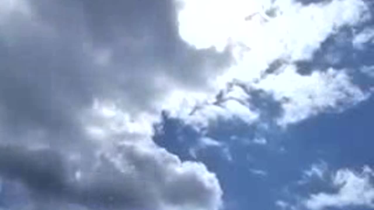 PUFFY CLOUDS = COCOA x 2 x 2. 23/03/2023, 1:01pm.