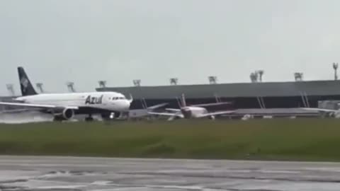 Plane Lands Too Fast