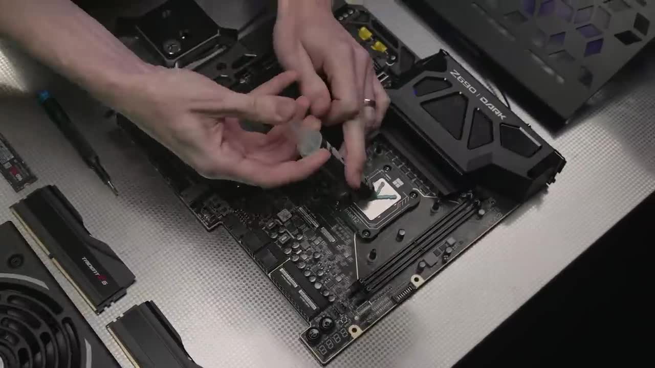 GeForce Garage - RTX 4090 Build by LiquidHaus